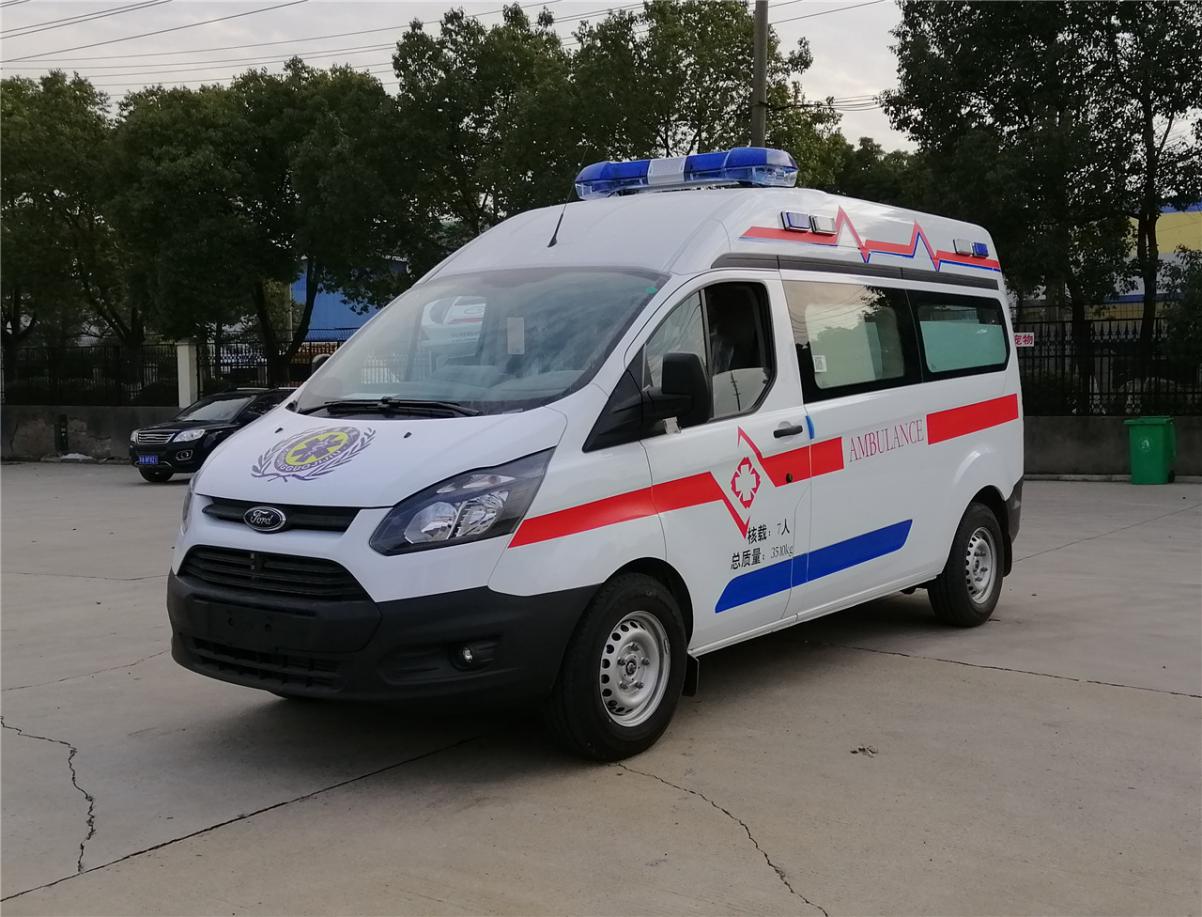 高檔救護車需要配置哪些醫(yī)療設備？